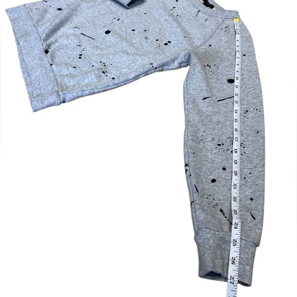 Forever 21 Paint splatter print crew neck sweatshirt Size Medium - Picture 12 of 12